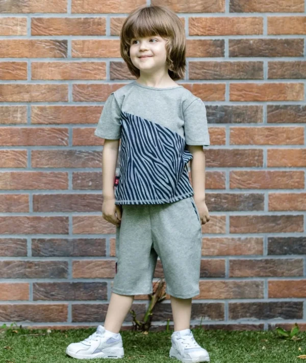 Short Pants Grey Pockets Abstract Stripes